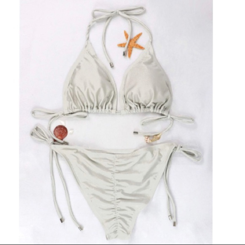 NWOT Sexy Bikini with Cheeky Bottoms